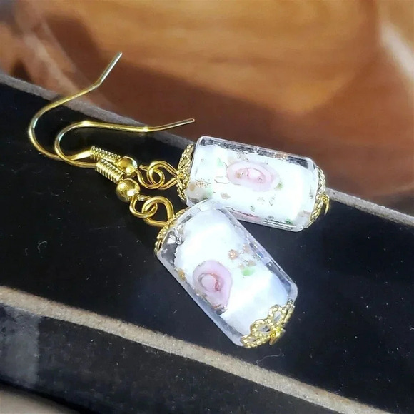 White Murano Lampwork Glass Vintage Beads with Flower Inside Earrings - Picture 1 of 11